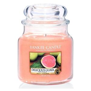 Yankee Candle vonná svíčka Delicious Guava 411 g