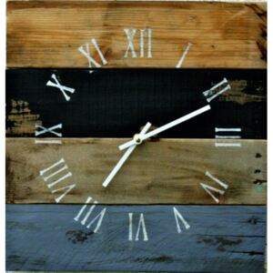 Dřevěné hodiny rustikální na stěnu ROMAN