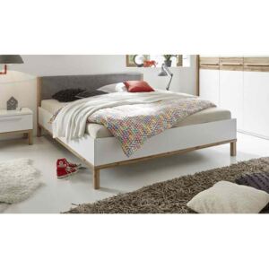 Dřevěná postel Barca