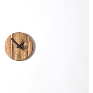 Nástěnné hodiny Pure XS, akátové dřevo, černé ručičky