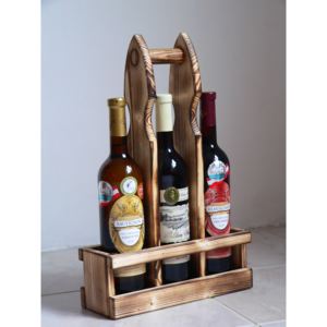 Dřevěný nosič na víno