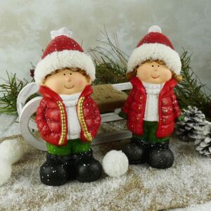 Vánoční figurky zimních dětí v červených čepicích- sada 2 ks- 22 cm