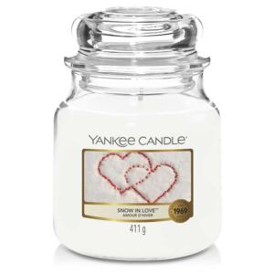 Yankee Candle - vonná svíčka Snow In Love 411g (Do této kompozice krémových dřevitých tónů a křupavosti sněhového prašanu se okamžitě zamilujete.)
