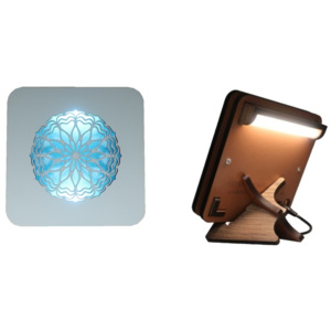 Lampička s motivem mandaly 4 Funkce lampičky: lampička s přímým světlem, barva podsvícení grafiky: světle modrá, barva pohledové desky: bílá lesklá