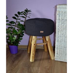 Vekadesign stolička s háčkovaným potahem Barva: Černá