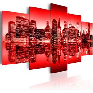 Obraz na plátně - Red glow over New York - 5 pieces 100x50 cm