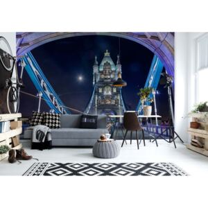 GLIX Fototapeta - London Bridge At Night Vliesová tapeta - 416x290 cm