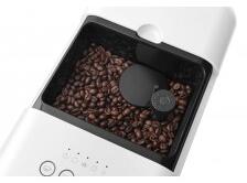 SMEG Automatický kávovar na espresso 19 barů / 1,4l bílá BCC01WHMEU