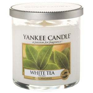 Svíčka ve skleněném válci Yankee Candle Bílý čaj, 198 g