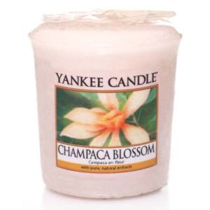 Yankee Candle - votivní svíčka Champaca Blossom (Květ magnólie) 49g (Champacový květ. Okouzlí vaše smysly úchvatnou vůní ovocně květinového nektaru.)