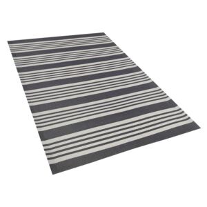 Venkovní koberec 120 x 180 cm černý a bílý DELHI