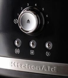 KitchenAid 5KMT2116EOB toustovač s manuálním ovládáním – černá