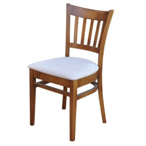 Klasická jídelní židle z masivu Aldi