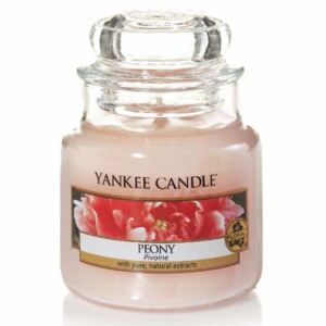 Yankee Candle - vonná svíčka Peony (Pivoňka) 104g (Bohatá vůně nejžádanější jarní květiny láká svou sladkou zářivostí.)