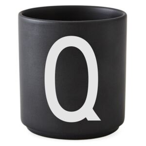 Porcelánový hrnek Q DESIGN LETTERS - černý