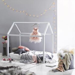 Bílá domečková postel Simple z bukového dřeva