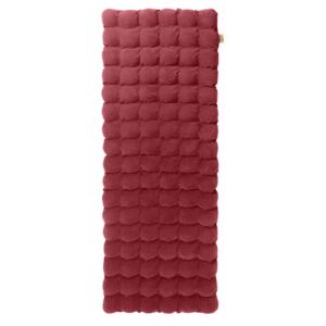 Červená relaxační masážní matrace Linda Vrňáková Bubbles, 65 x 200 cm