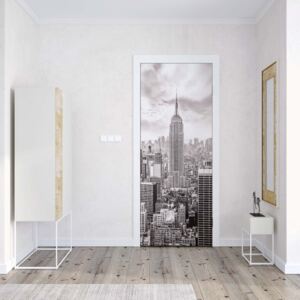 GLIX Fototapeta na dveře - New York City Skyline Black And White + lepidlo ZDARMA