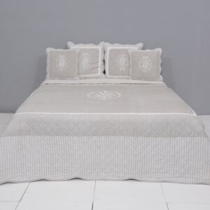 Přehoz na dvoulůžkové postele Quilt 179 - 230*260 cm Clayre & Eef