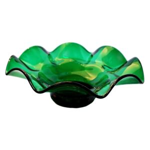 Skleněný talíř zelený zvlněný 21 cm