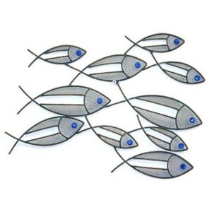 Hejno modrookých rybiček