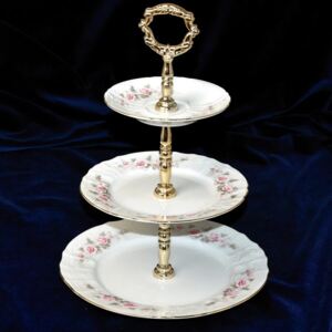 Thun 1794 Zlatá linka: Etažer 3 díl., Thun 1794, karlovarský porcelán, BERNADOTTE růžičky