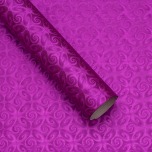 Luxusní strukturovaný balicí papír, fialový, vzor spirály