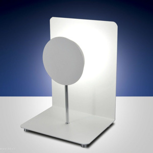 Fabas Fullmoon, bílá stolní lampa pro nepřímé osvětlení, 12W LED, výška 27cm