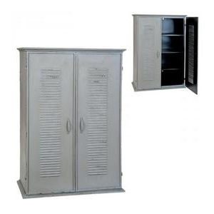Nástěnná kovová stojací skříňka s dekorativními průřezy - francouzský měšťanský styl