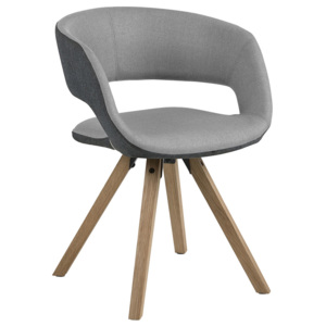 Jídelní židle čalouněná světle šedou látkou na dřevěné podnoži DO121