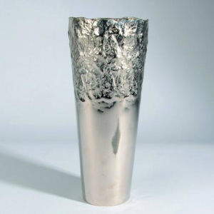 Váza Kalmar stříbrná 17x41cm