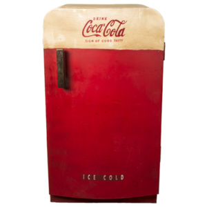 Designová skříňka Coke SH-RHO-47
