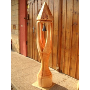 DRDLIK Zvonička 12 dřevořezba 200 cm