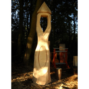 DRDLIK Zvonička 8 dřevořezba 280 cm