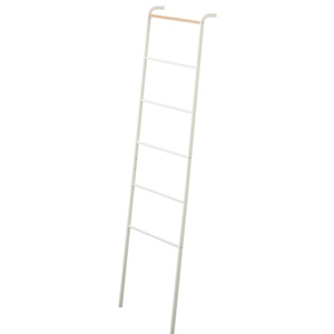 Věšák / žebřík YAMAZAKI Tower Ladder, bílý