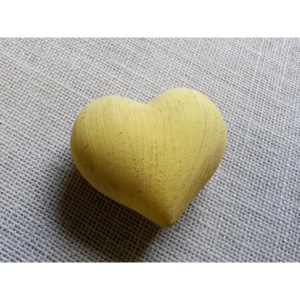 Srdce žluté dřevěné