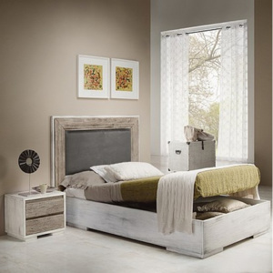 Jedno a půllůžková postel, italský stylový nábytek
