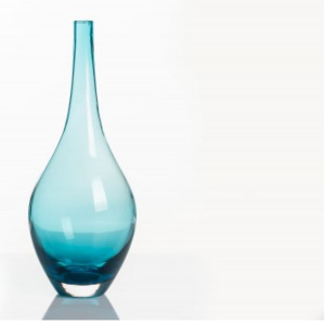 Skleněná váza úzké hrdlo modrá