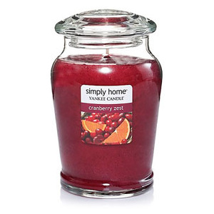 Yankee Candle – vonná svíčka Cranberry Zest, střední 340 g