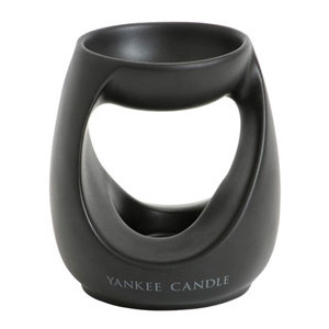 Yankee Candle – aromalampa Turning Stone, černá (Krásná a tvarově neobvyklá asymetrická aromalampa s velkým otvorem, díky kterému je plamínek čajové s