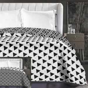 Oboustranný přehoz na postel DecoKing Triangles černo-bílý