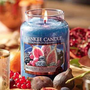 Yankee Candle – vonná svíčka Mulberry & Fig Delight, velká 623 g