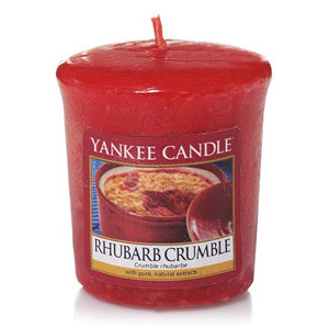 Yankee Candle – votivní svíčka Rhubarb Crumble 49 g