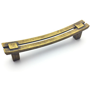 Nábytková úchytka Evita 96 mm zlatá antik (Rustikální úchytka)