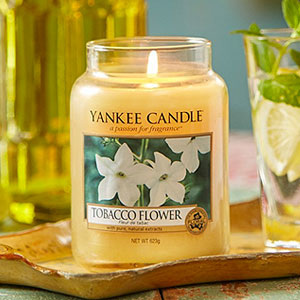 Yankee Candle – vonná svíčka Tobacco Flower, velká 623 g
