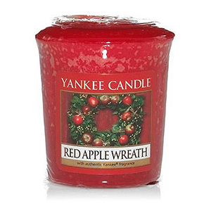 Yankee Candle – votivní svíčka Red Apple Wreath 49 g