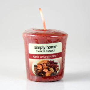 Yankee Candle Votivní svíčka, Apple Spice Potpourri, 49g