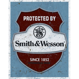Plechová cedule: Protected by Smith & Wesson - 40x30 cm