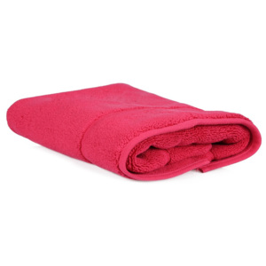 Tmavě růžový ručník Billy, 50 x 75 cm