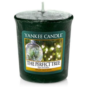 Yankee Candle – votivní svíčka The Perfect Tree 49 g